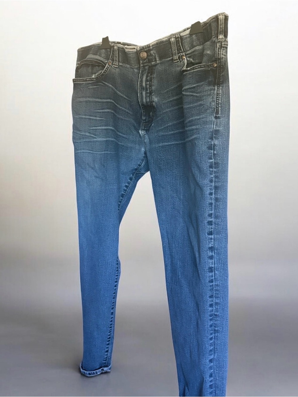 Lee Women's Dark Blue Washed Jeans - Classic Stretch Fit with tapered leg